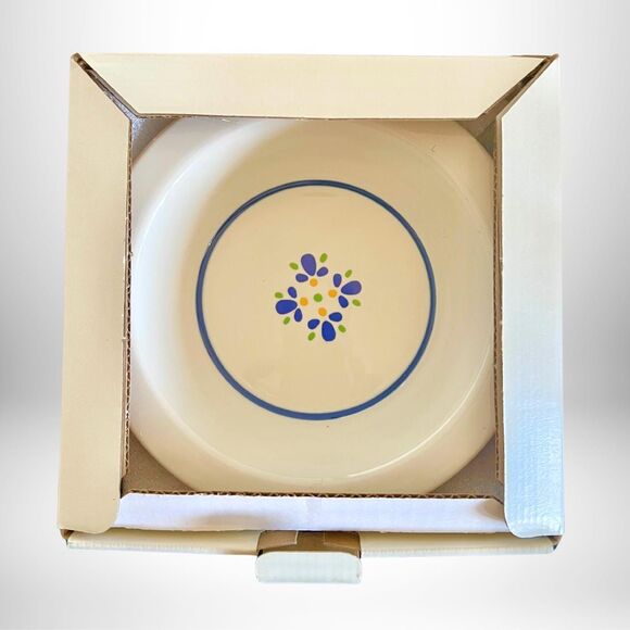 RARE 1987 Set of 4 Fresh Flowers—Mugs, Salad Bowls, Dessert Plates Avon | NIB - Picture 4 of 7